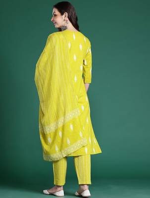 Geometric Printed Sequinned Cotton Kurta with Trousers & Dupatta 6