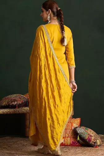 Ethnic Motifs Embroidered Kurta With Trousers & Dupatta