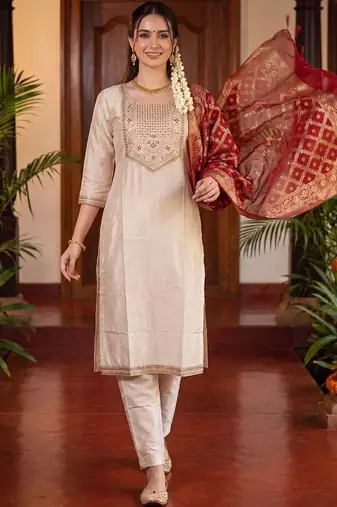 Women Ethnic Motifs Embroidered Thread Work Kurta with Trousers & With Dupatta