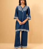 Women Ethnic Motifs Embroidered Thread Work Linen Kurta with Palazzos