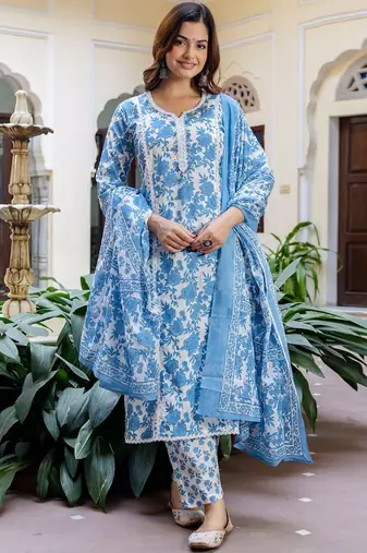 Women Floral Printed Panelled Beads and Stones Cotton Kurta with Trousers & With Dupatta
