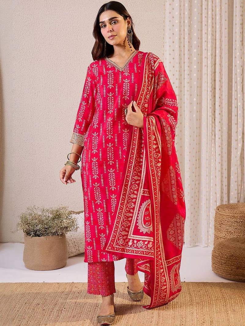 Women Ethnic Motifs Printed Kurta with Trousers & Dupatta