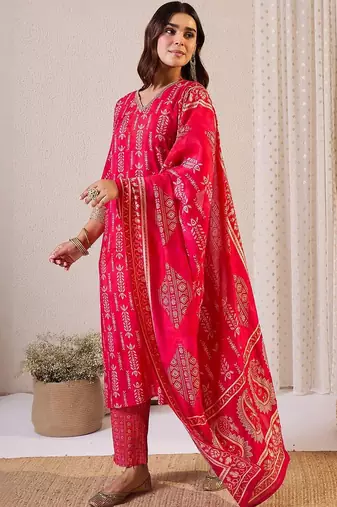 Women Ethnic Motifs Printed Kurta with Trousers & Dupatta