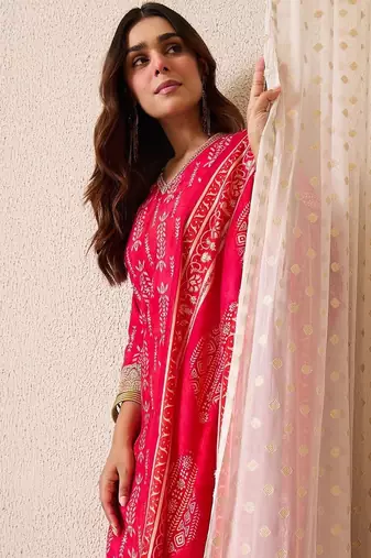Women Ethnic Motifs Printed Kurta with Trousers & Dupatta