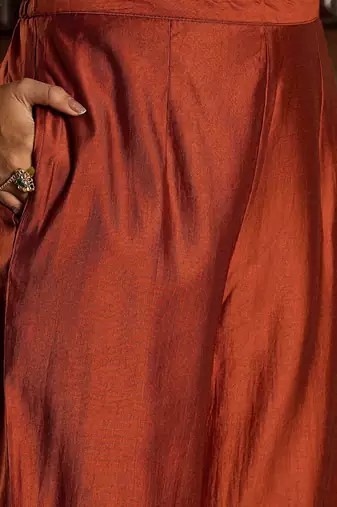 Ethnic Motifs Embroidered Zari Liva Kurta With Trousers & Dupatta