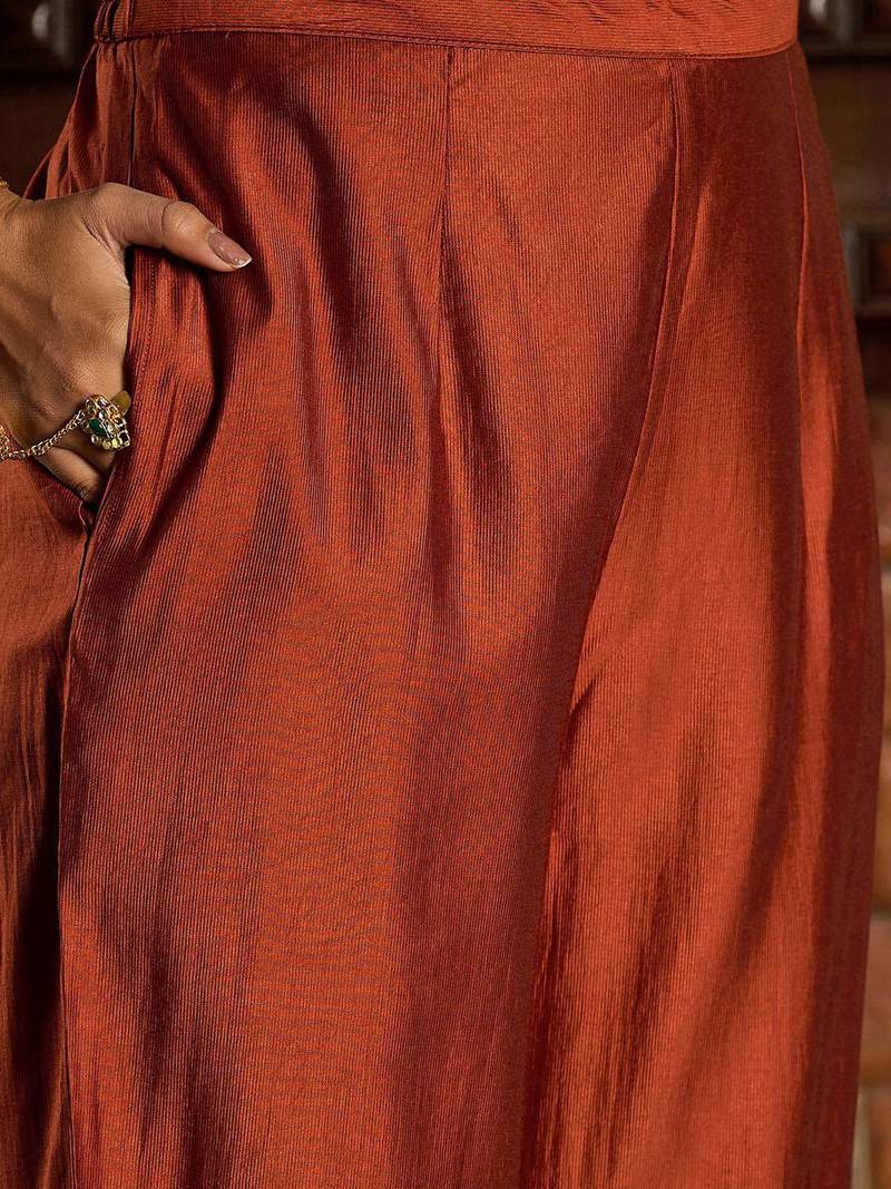 Ethnic Motifs Embroidered Zari Liva Kurta With Trousers & Dupatta