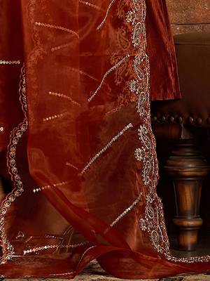 Ethnic Motifs Embroidered Zari Liva Kurta With Trousers & Dupatta 4