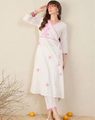 Women Floral Embroidered Angrakha Thread Work Cotton Kurta with Trousers 1