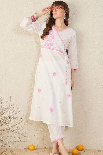 Women Floral Embroidered Angrakha Thread Work Cotton Kurta with Trousers