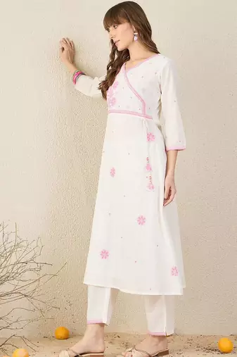 Women Floral Embroidered Angrakha Thread Work Cotton Kurta with Trousers