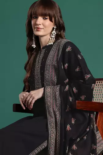 Floral Embroidered Thread Work Cotton Kurta with Trousers & Dupatta