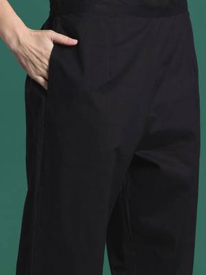 Floral Embroidered Thread Work Cotton Kurta with Trousers & Dupatta 4
