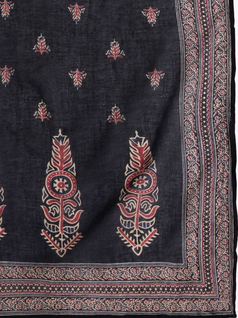 Floral Embroidered Thread Work Cotton Kurta with Trousers & Dupatta