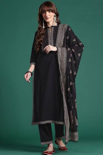 Floral Embroidered Thread Work Cotton Kurta with Trousers & Dupatta