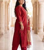 Women Thread Work Kurta with Trousers & With Dupatta