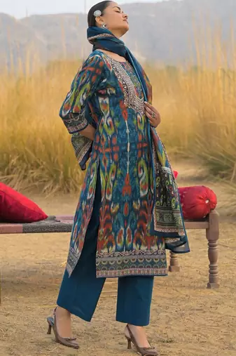 Women Ethnic Motifs Printed Mirror Work Cotton Kurta with Trousers & With Dupatta