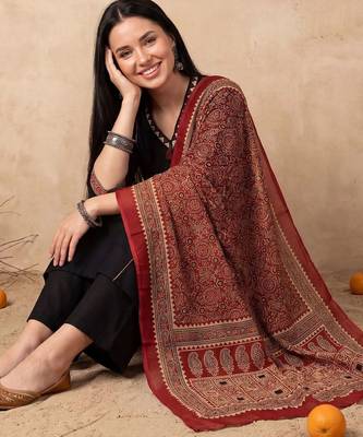 Women Ethnic Motifs Embroidered Thread Work Cotton Kurta with Trousers & With Dupatta 5