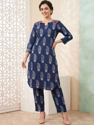 Women Ethnic Motifs Printed Beads and Stones Cotton Kurta with Trousers 6