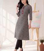 Women Printed Cotton Kurta with Trousers