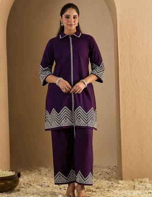 Women Ethnic Motifs Embroidered Cotton Kurta With Palazzos 2