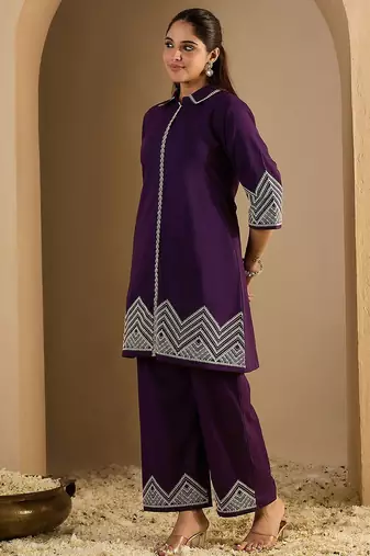 Women Ethnic Motifs Embroidered Cotton Kurta With Palazzos