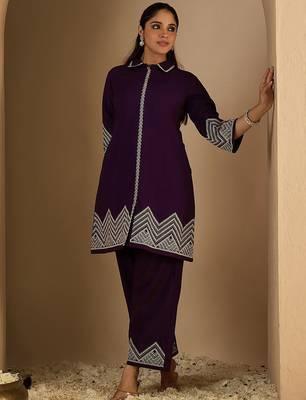 Women Ethnic Motifs Embroidered Cotton Kurta With Palazzos 5