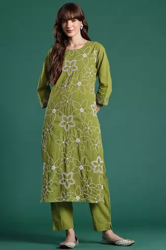Floral Embroidered Thread Work Cotton Kurta & Trousers