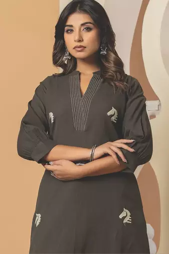 Women Animal Embroidered Thread Work Cotton Kurta with Palazzos