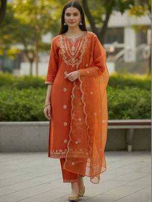 Women Ethnic Motifs Embroidered Thread Work Kurta with Trousers & With Dupatta 5