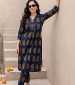 Women Printed Kurta with Trousers