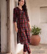 Women Printed Kurta with Trousers