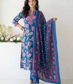 Women Floral Printed Cotton Kurta with Trousers & With Dupatta