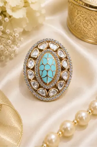 Imperial crown adjustable cocktail ring