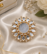 Royal garden adjustable finger ring