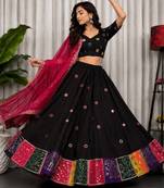 Designer Navratri Lehenga Choli for Women
