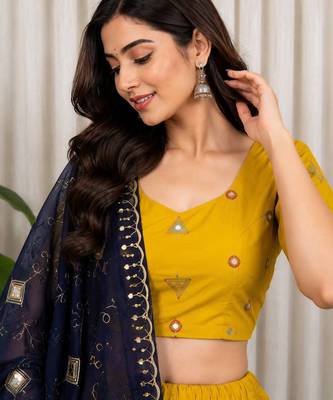 Designer Navratri Lehenga Choli for Women 4