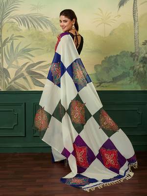 Multicolor printed, mirror work georgette bollywood saree with blouse 4