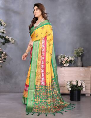yellow digital printed work cotton blend saree 2