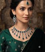 Green kundan & agate stone necklace set with earrings & maang tikka | rhodium plating