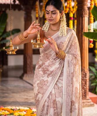 Graceful satin silk blend floral printed saree 2