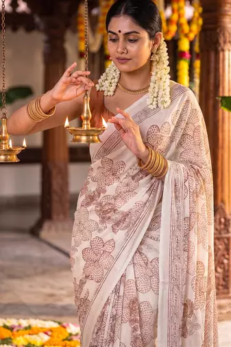 Graceful satin silk blend floral printed saree