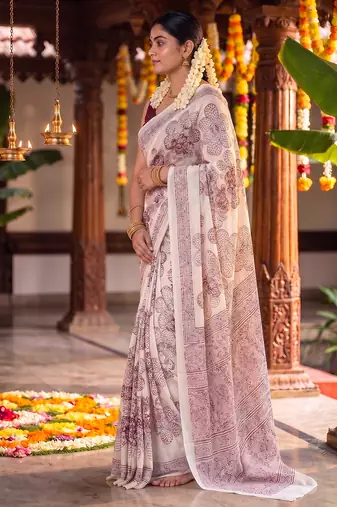 Graceful satin silk blend floral printed saree