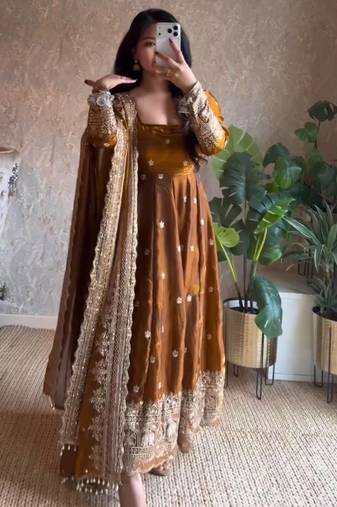 Gold fendy silk blend embroidered gown set with dupatta