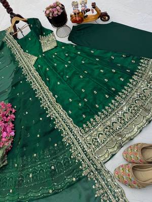 Green fendy silk blend embroidered gown set with dupatta 2