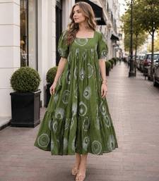 Green cotton readymade kurti with printed work