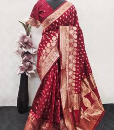 red art silk blend banarasi jacquard work saree with unstitched blouse piece