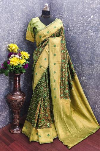 light green art silk blend banarasi jacquard work saree with unstitched blouse piece