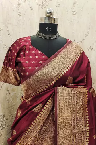 maroon art silk blend banarasi jacquard work saree with unstitched blouse piece