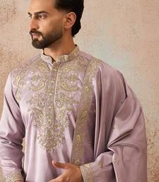 Men lavender zari embroidered silk blend kurta with trousers & dupatta