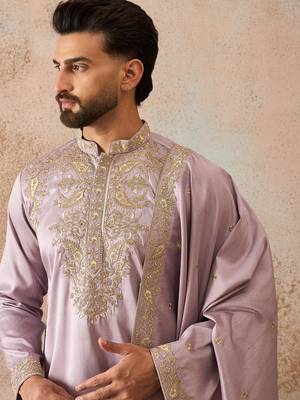 Men lavender zari embroidered silk blend kurta with trousers & dupatta 2